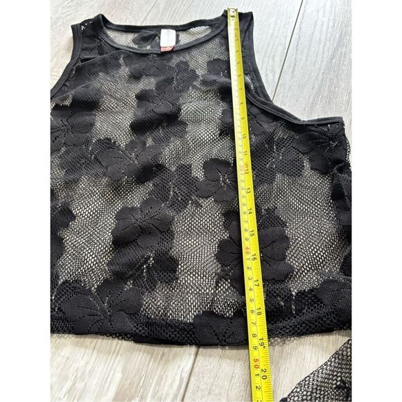 Nobo black two piece tank and short beach, swimwear, cover-up size S/M - Picture 4 of 10